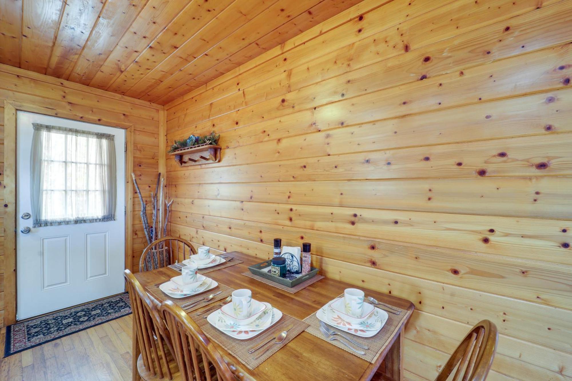Secluded Lenoir Cabin 4 Mi To Dtwn Blowing Rock Eksteriør billede